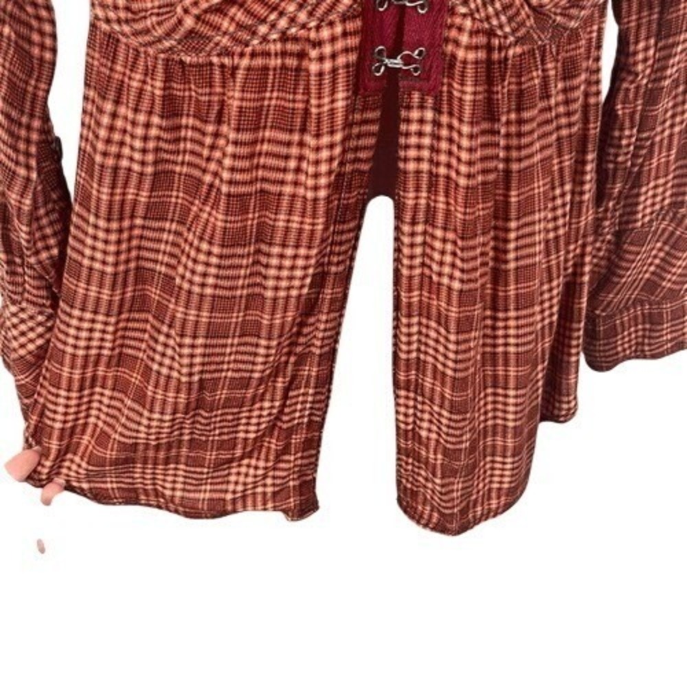 We The Free Catalynn‎ Plaid Hook-and-Eye Fitted Top Red XS - Picture 6 of 12